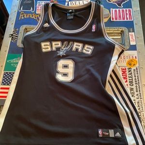 Women’s XL San Antonio Spurs Tony Parker jersey